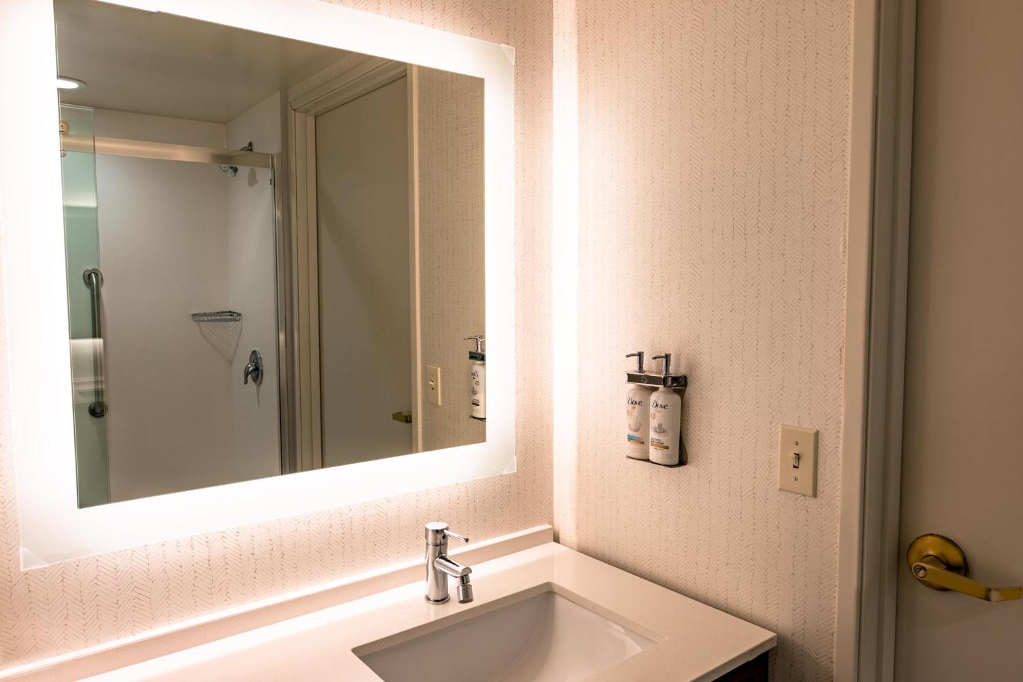 Holiday Inn Oakland Airport By Ihg Ngoại thất bức ảnh